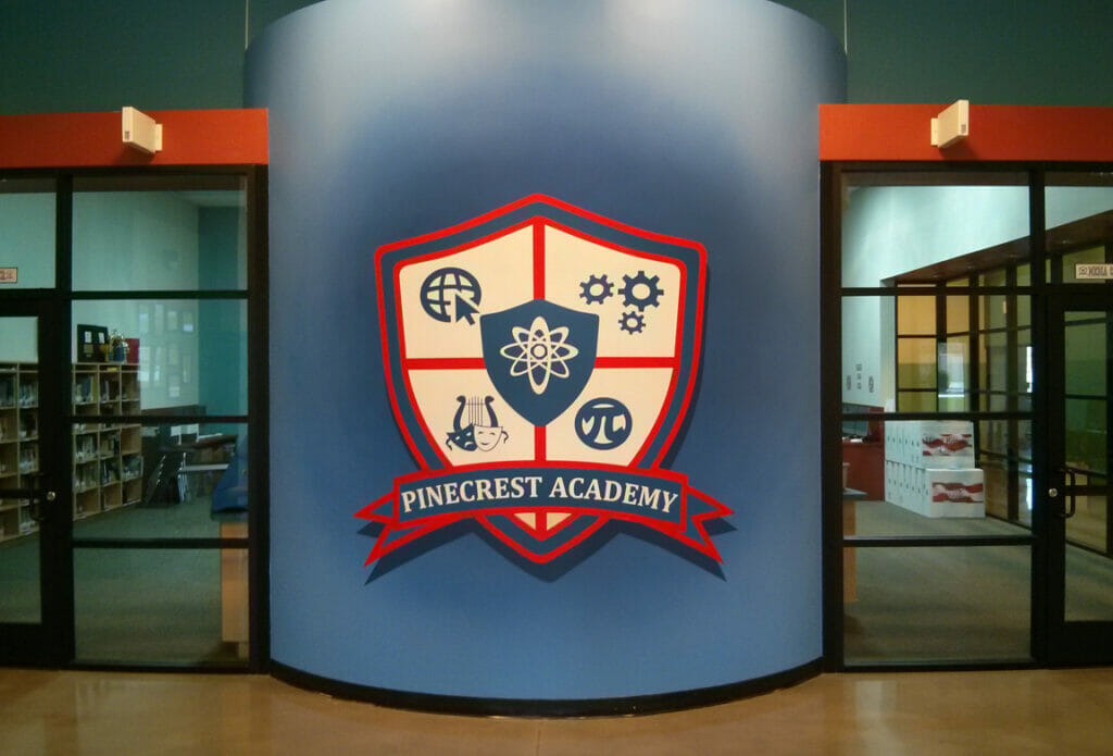 pinecrest-logo-web